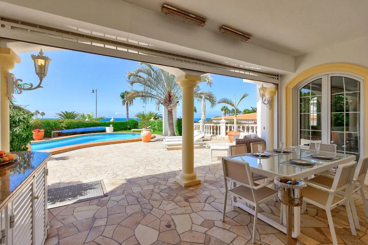 Luxury Villa El Duque Ocean View Адехе