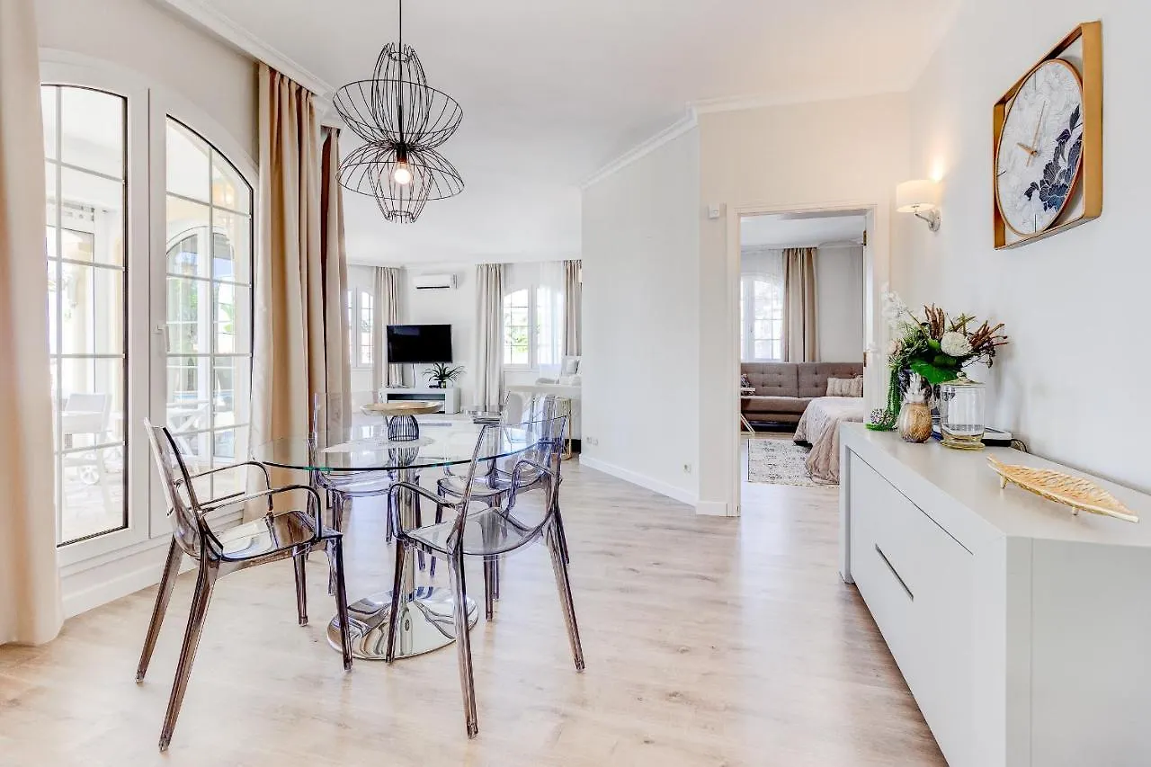 Luxury Villa El Duque Ocean View Адехе